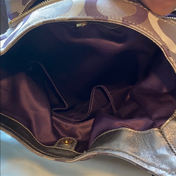 Coach Purse - Picture 6 of 7